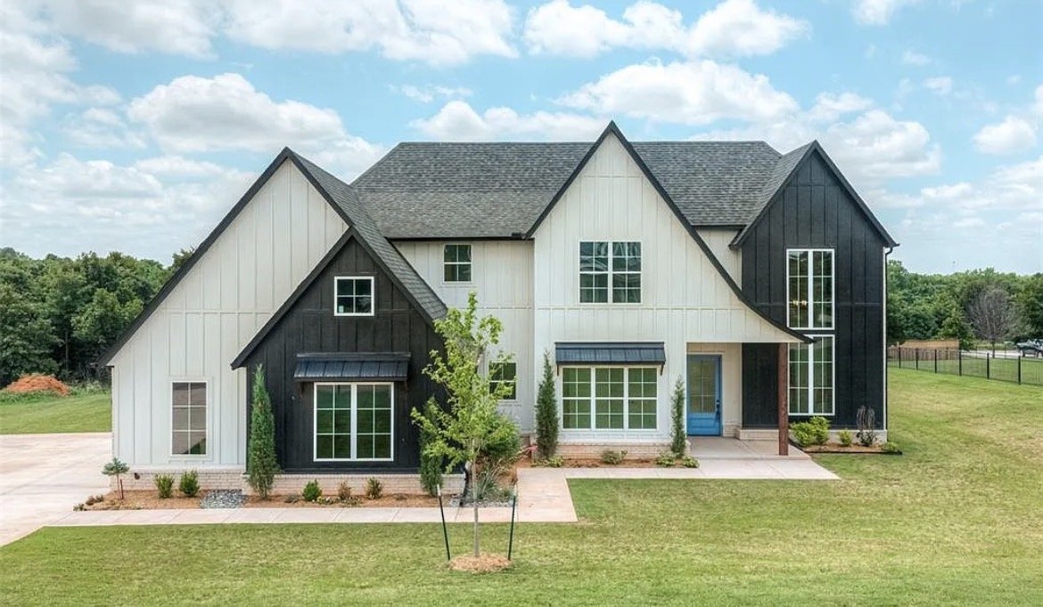 400 Old Farm, Edmond, Oklahoma — exterior