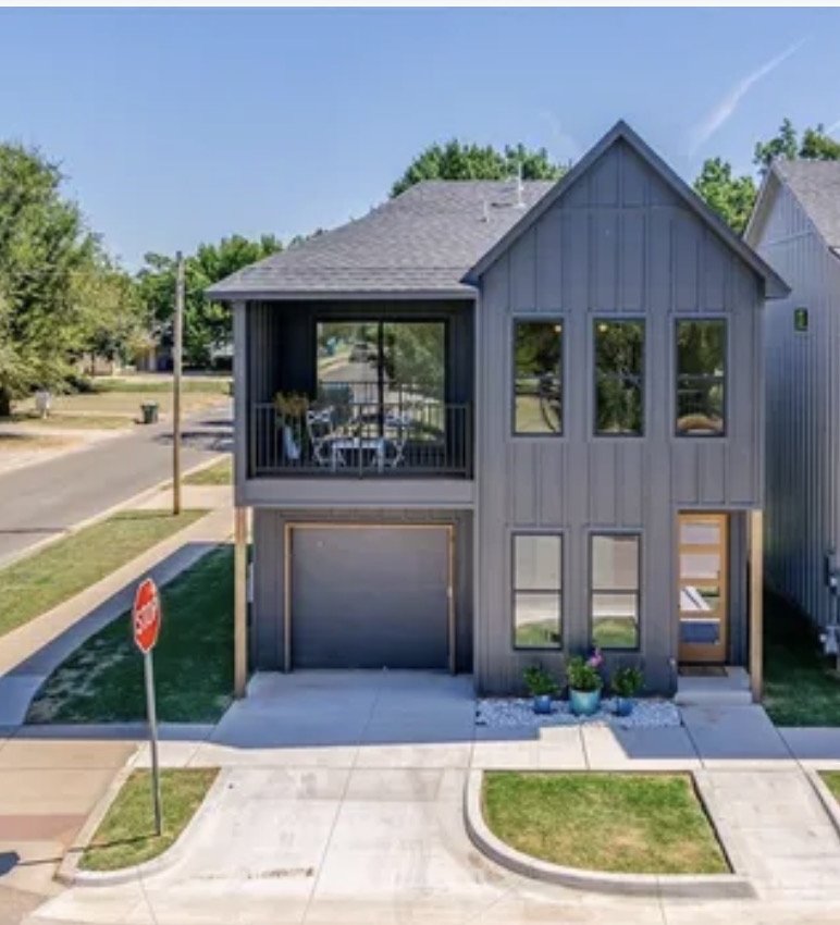 8 South Howard, Edmond, Oklahoma — exterior